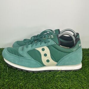 Saucony Jazz Original or Jazz Low Pro sneakers green Men size 9